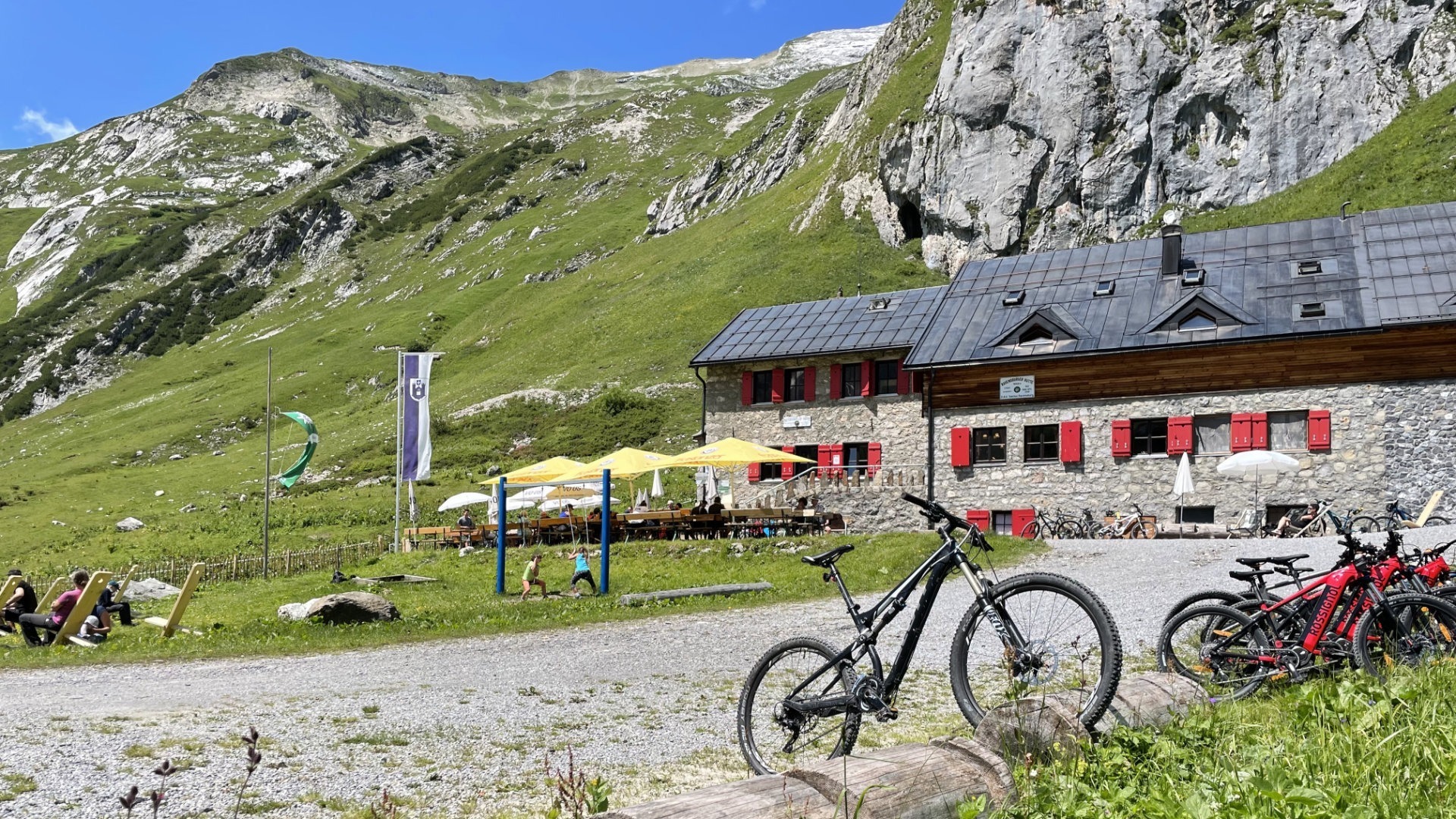 Mit eBike zur Ravensburger Hütte