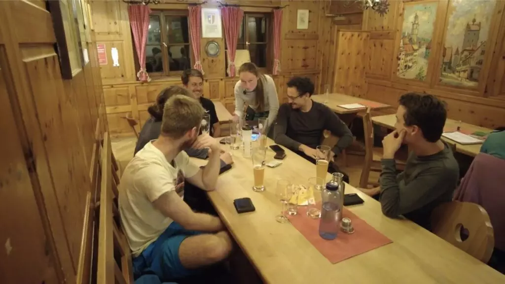 Service – Carmen – Gäste